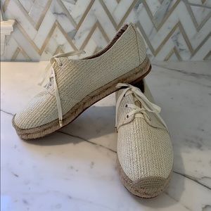 Espadrille shoes